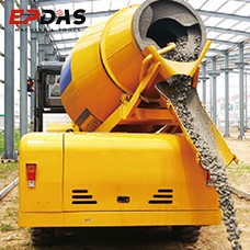 Self-loading Mixer Truck Self-loading Mixer Truck